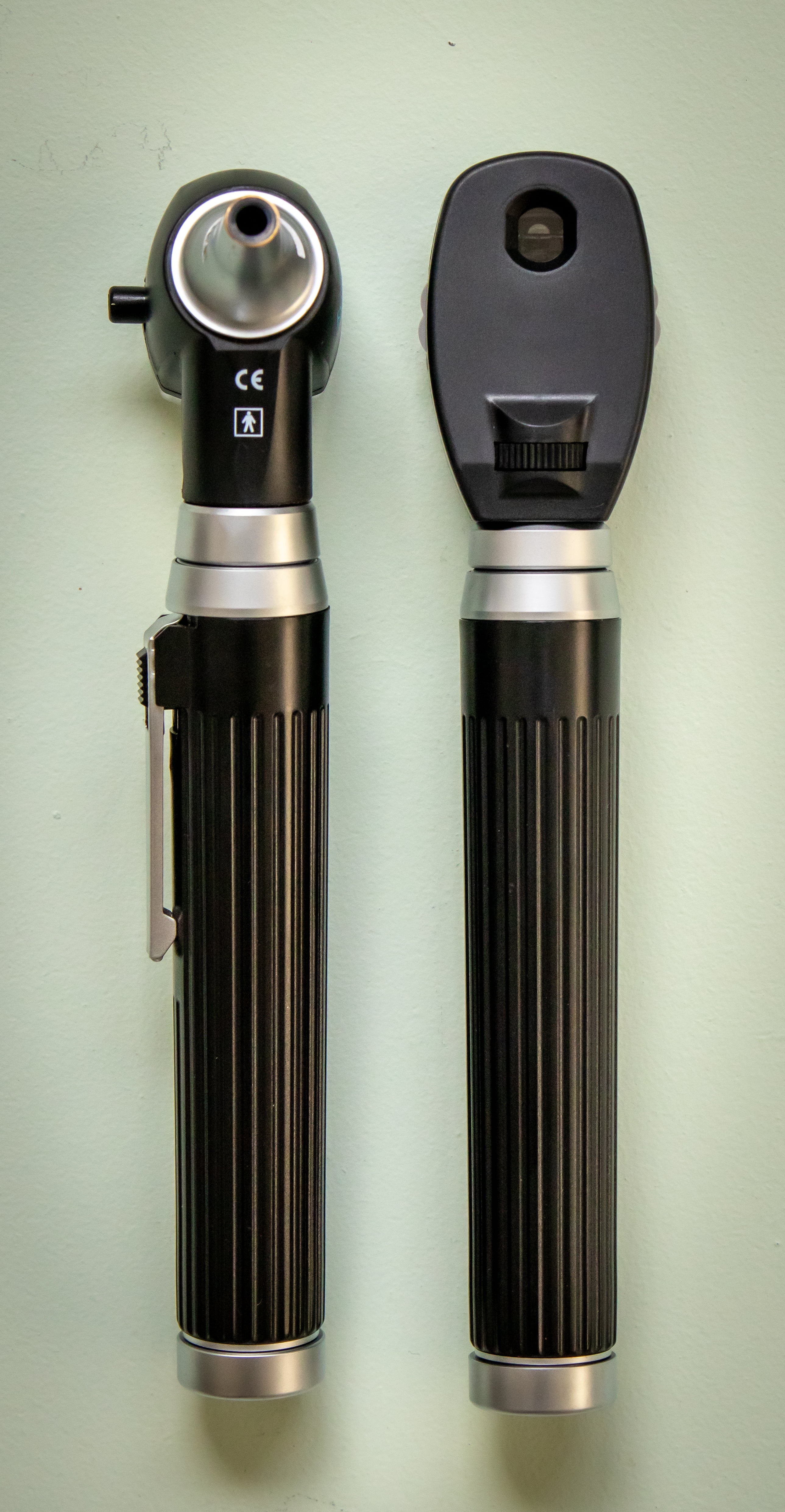 Rear view of the RMIT Store Ophthalmoscope & Otoscope Mini Set by Liberty Health Products, accentuating the durable design and ergonomic handles. Essential for professional clinical use with easy grip features.